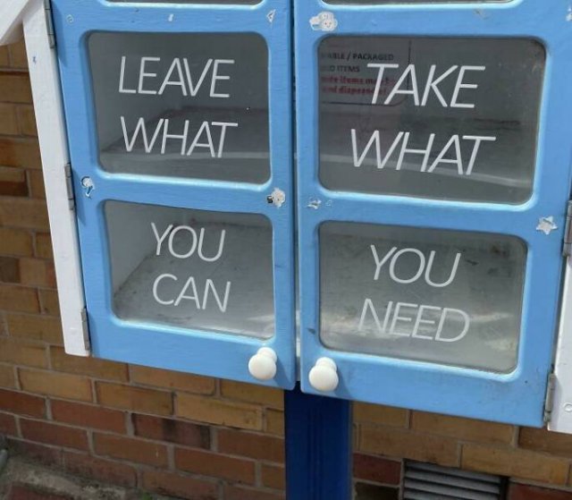 Funny Signs (22 pics)