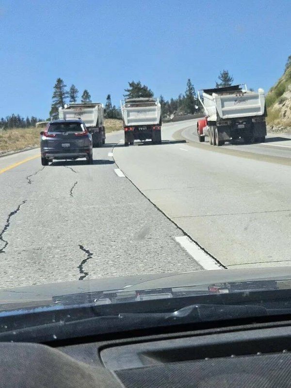 Annoying Finds And Situations (29 pics)