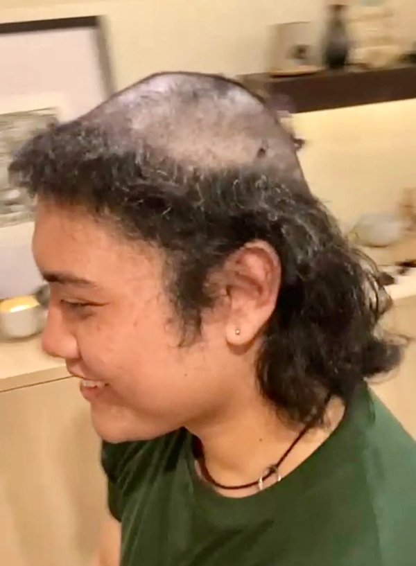Awful Haircuts (23 pics)