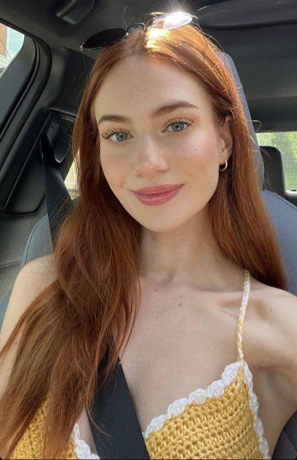 Redhead Girls (44 pics)