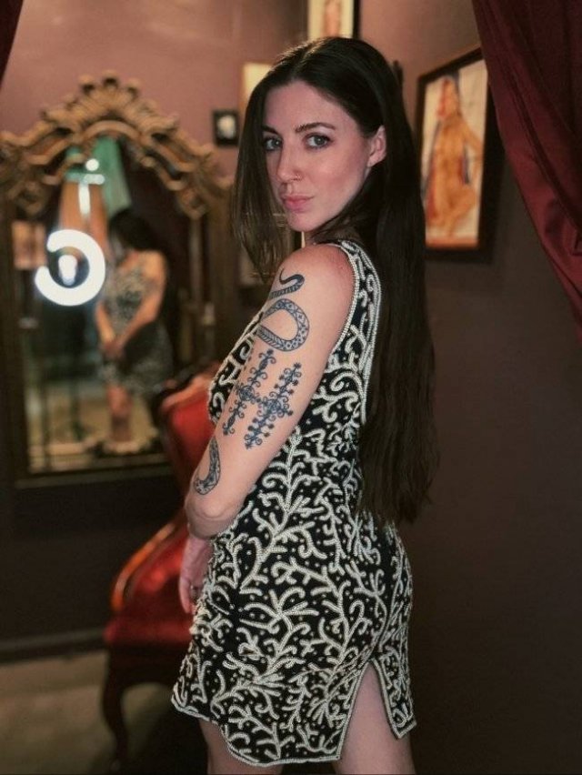 Tattooed Girls (45 pics)