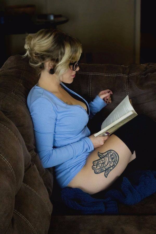 Tattooed Girls (45 pics)
