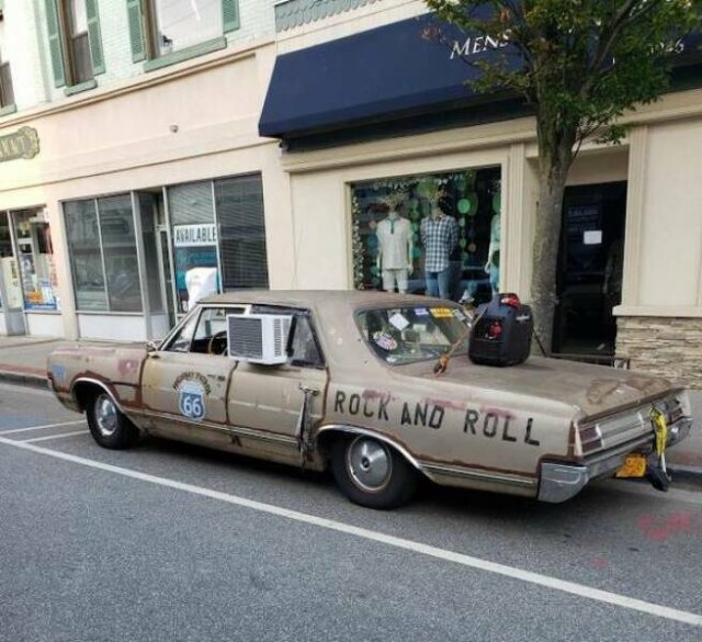 Crazy Cars (26 pics)