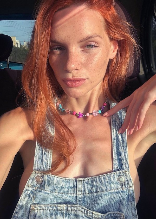 Girls With Freckles (31 pics)