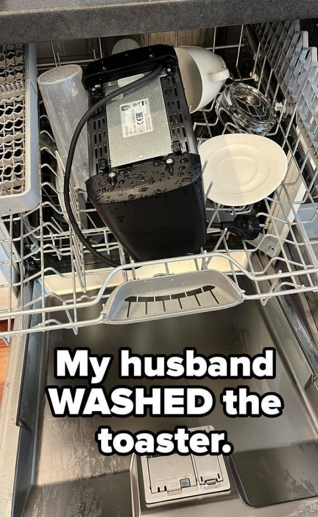 Annoying Habits Of Relatives (28 pics)