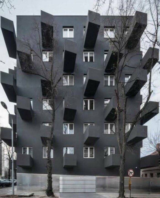 Strange Architecture (24 pics)