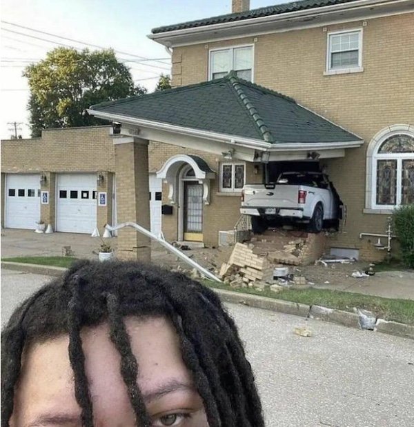 Unfortunate Car Accidents (29 pics)