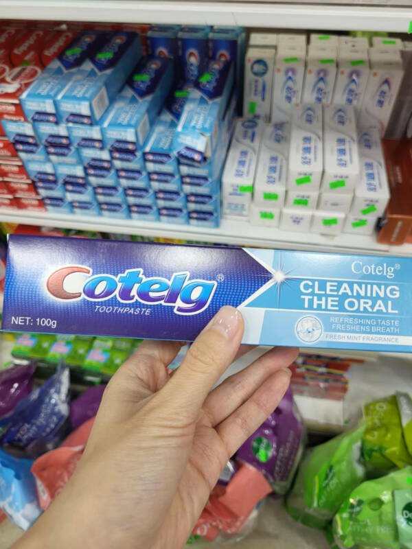 Fake Brands (25 pics)