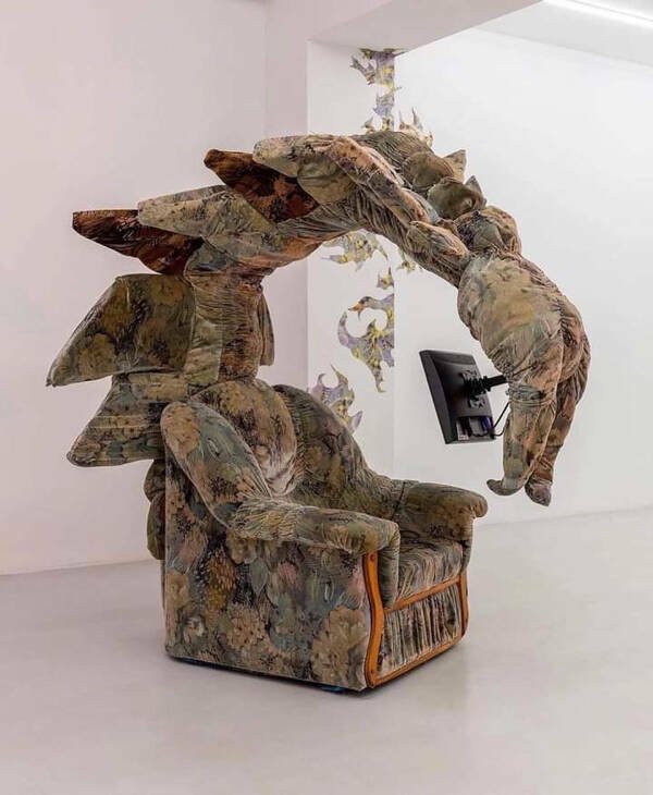 Weird Designs And Constructions (26 pics)