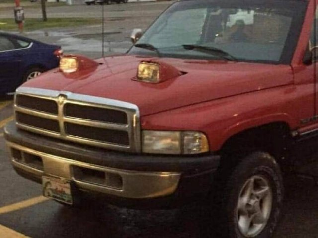 Weird Designs And Constructions (26 pics)