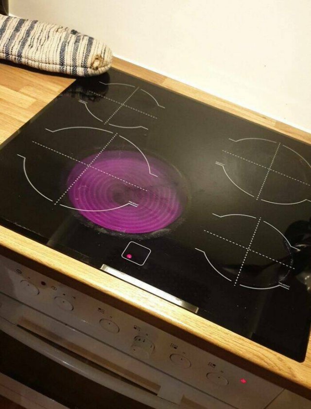 Failed Designs (25 pics)