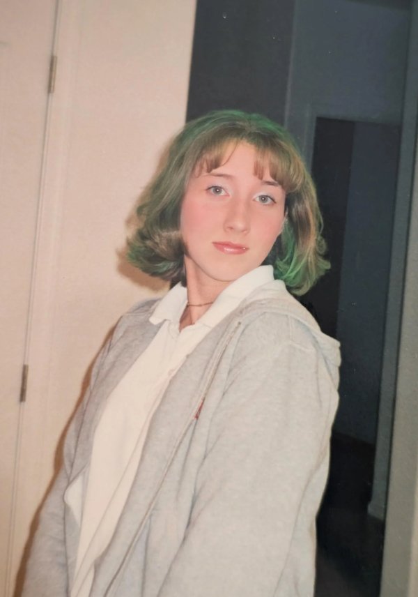 People Share Their Awkward Photos From The Past (24 pics)