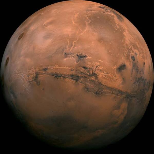 Comparison Of Space Photos (22 pics)
