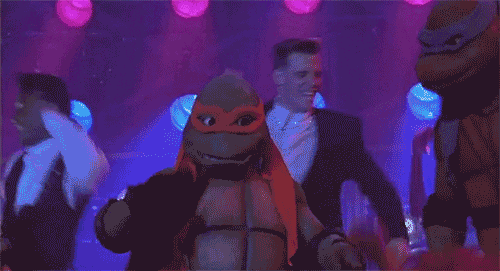 Weird Movies That People Still Liked (20 gifs) Weird Movies That People Still Liked (20 gifs)