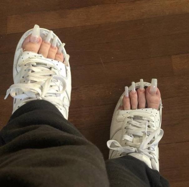 Weird Finds And Situations (24 pics)