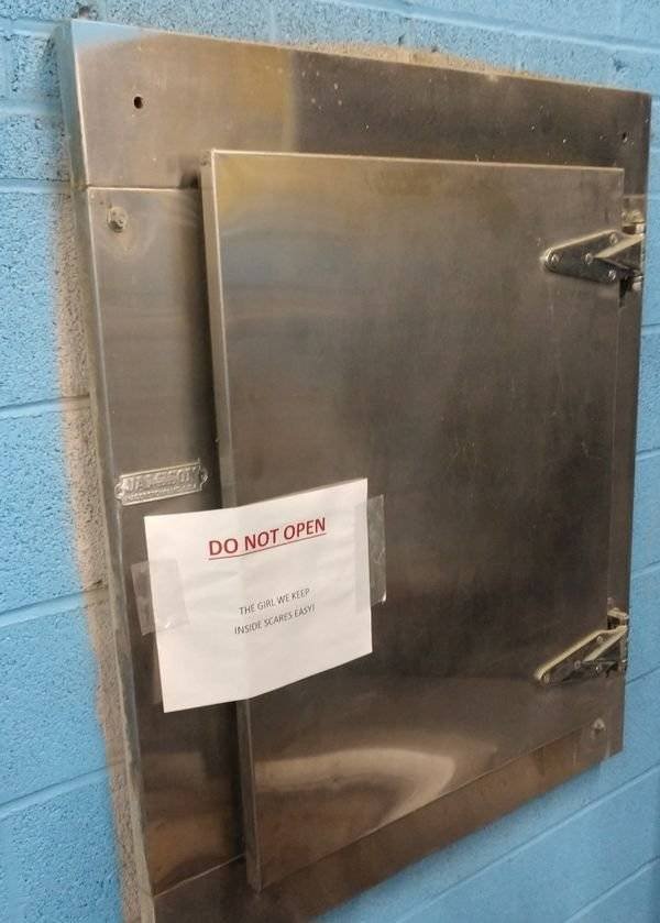 Weird Finds And Situations (24 pics)