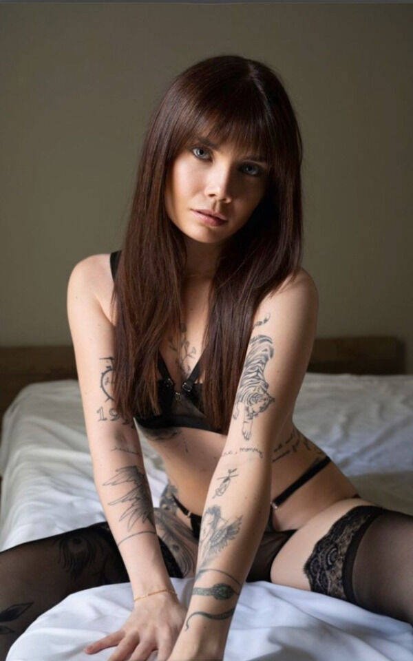 Hot Girls (31 pics)