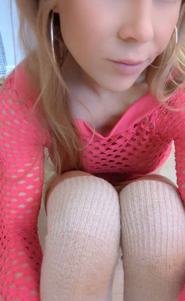 Hot Girls (31 pics)