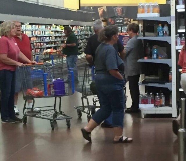 Annoying Customers (20 pics)