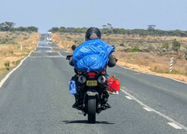 Weird Photos From Australia (19 pics)