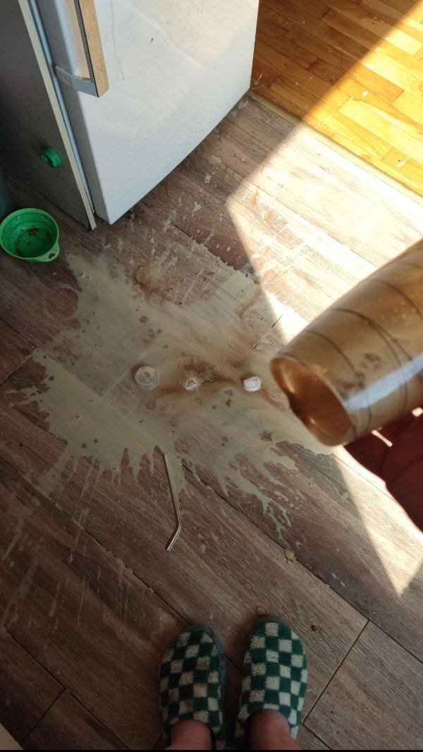 Bad Days Happen (23 pics)