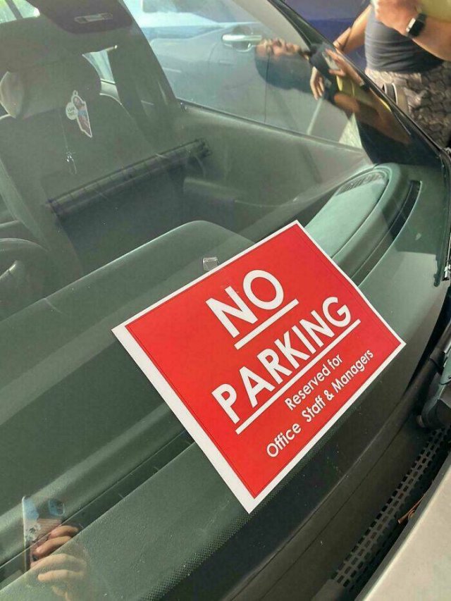 Fails At Work (20 pics)