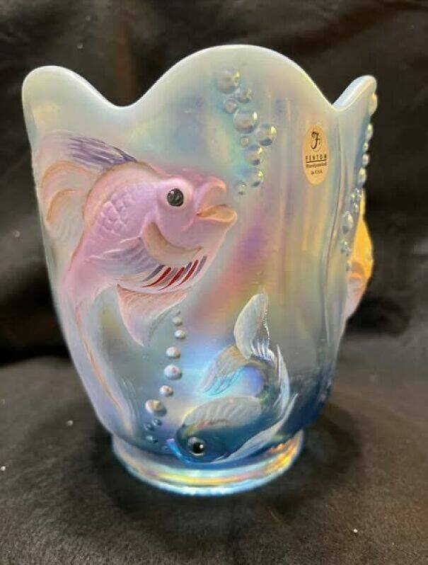 Unusual Finds In Thrift Shops (25 pics)