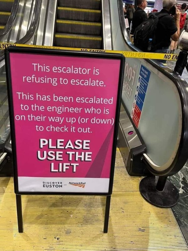 Funny Signs (24 pics)