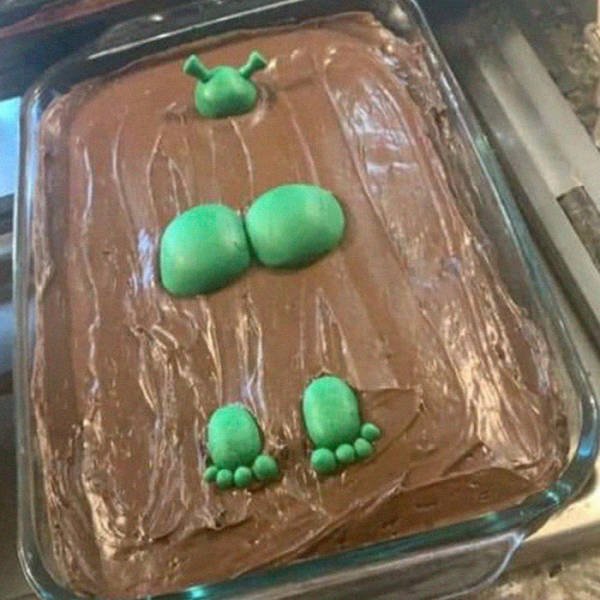 Really Strange Cakes (39 pics)
