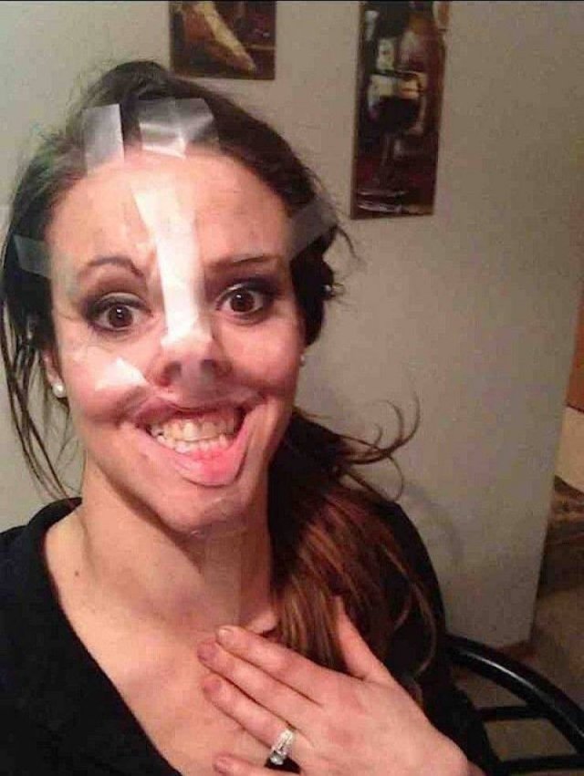 What Is Going On Here? (23 pics)