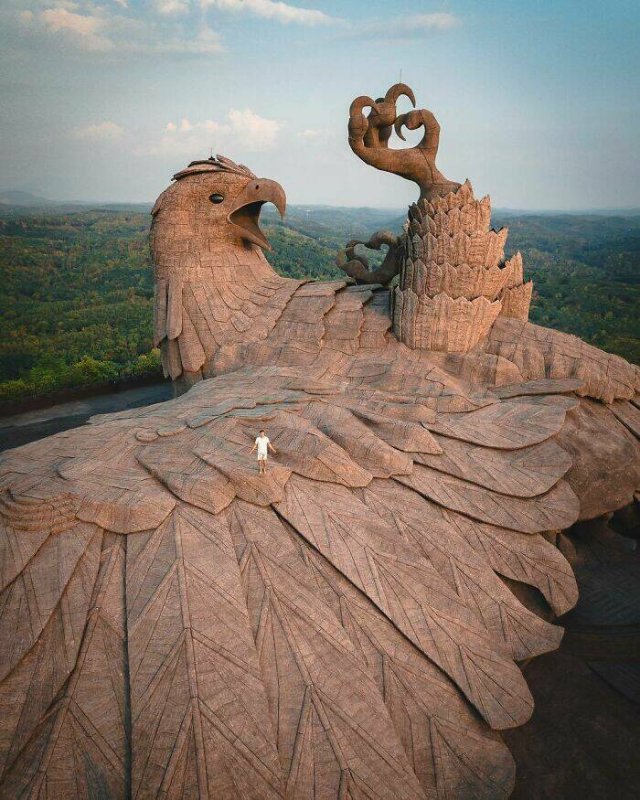 Interesting Finds And Discoveries (24 pics)