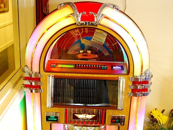 Nostalgic Things From Restaurants Of The Past (18 pics)