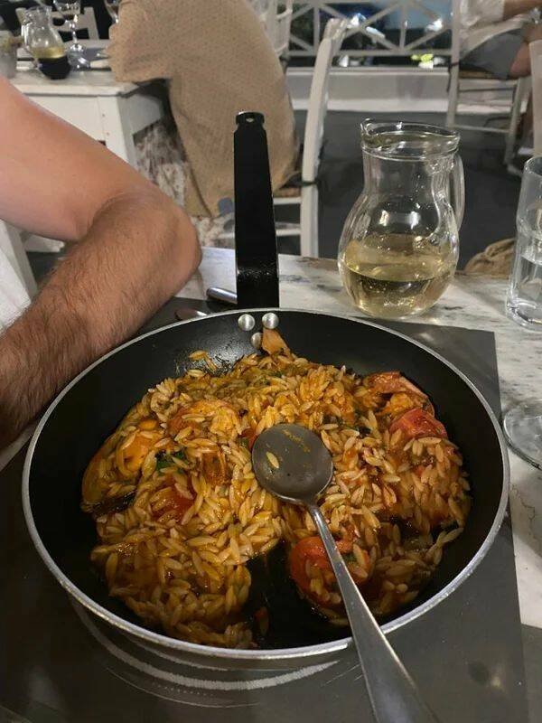 Crazy Food Serving (29 pics)