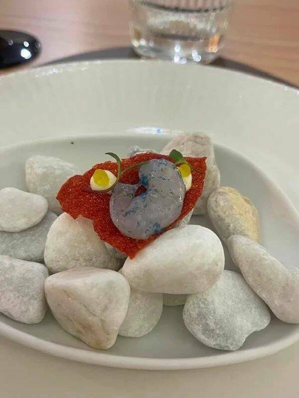 Crazy Food Serving (29 pics)