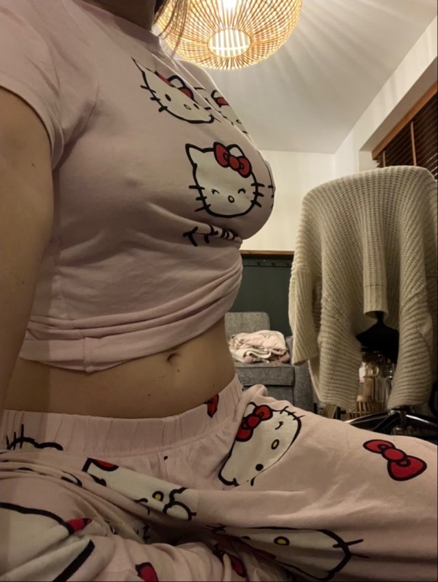 Braless Girls (29 pics)