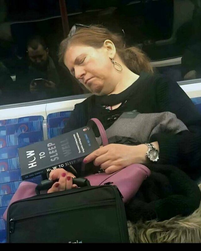 What Is Going On Here? (28 pics)