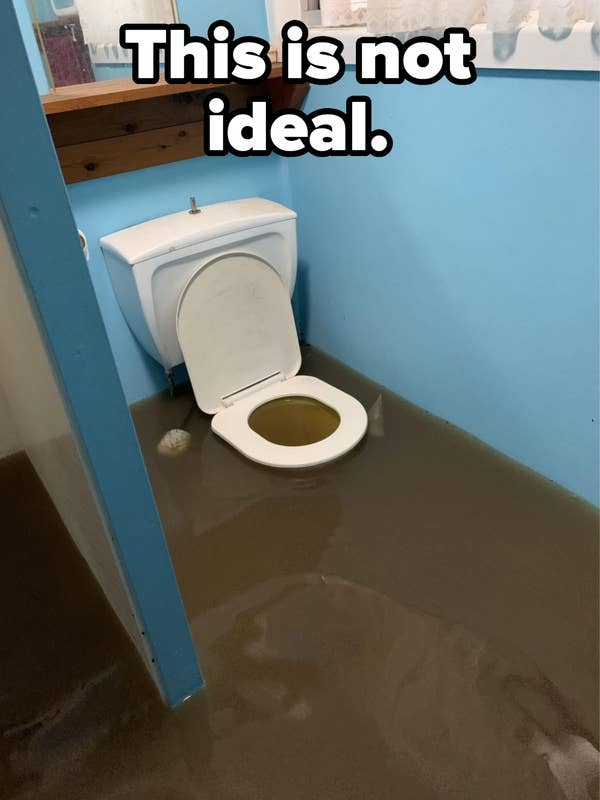 Bad Days Happen (23 pics)
