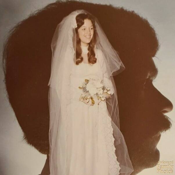 Awkward Family Photos (24 pics)