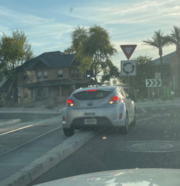 Bad Drivers (23 pics)