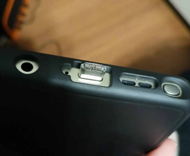 Fails With Gadgets (15 pics)
