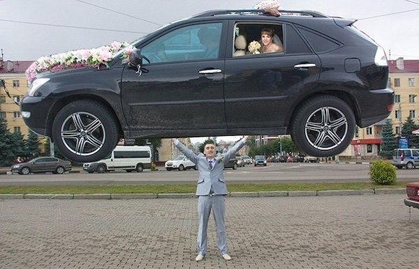 Crazy Russian Wedding Photos (38 pics)