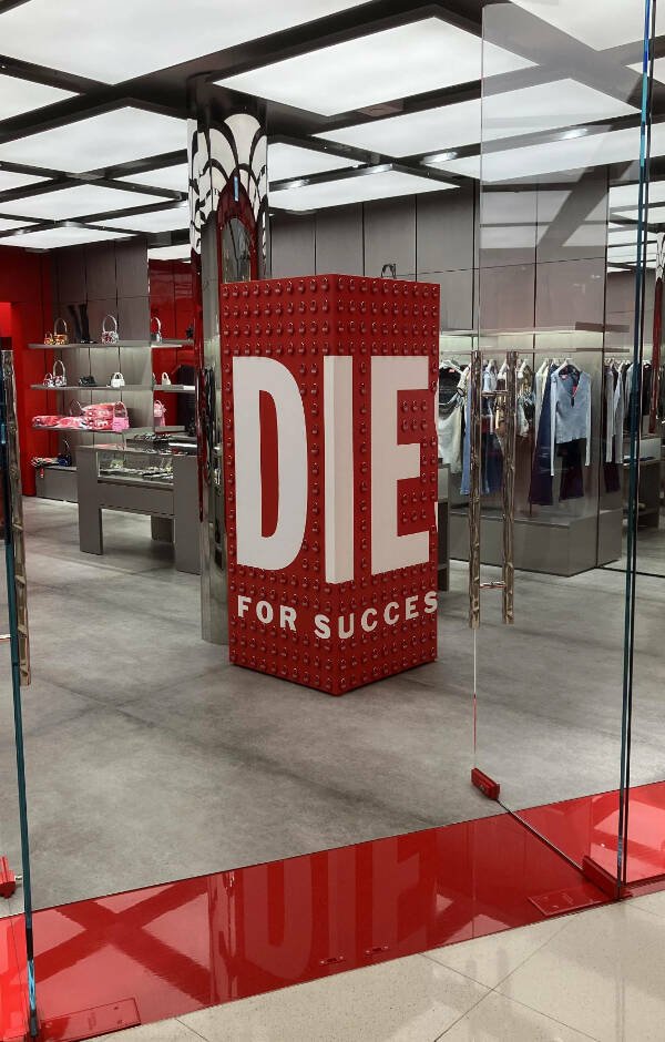 Failed Signs (23 pics)