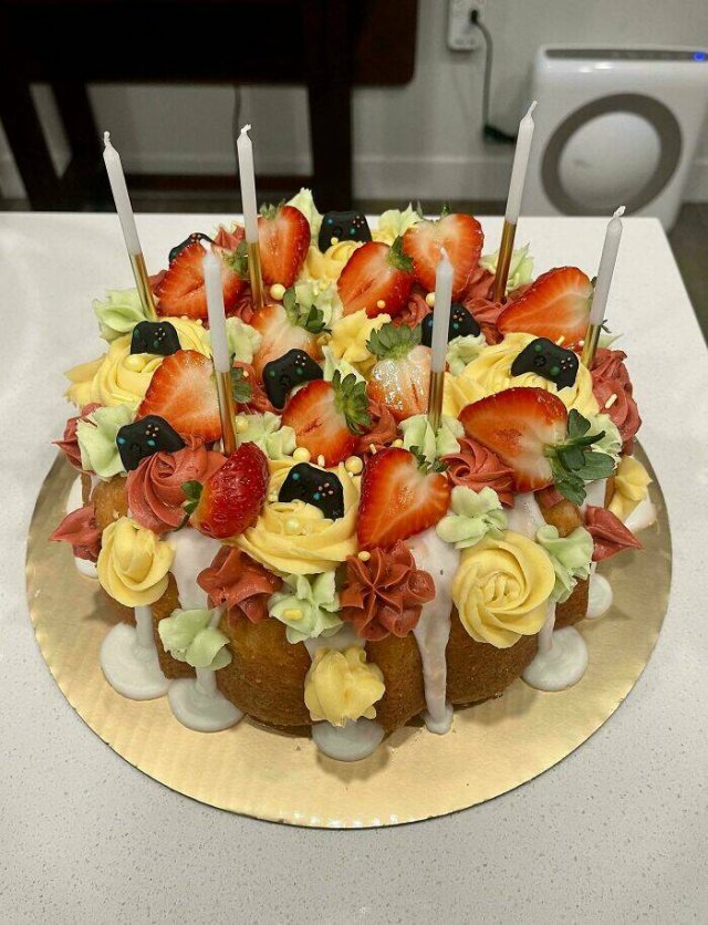 Perfect Cakes For Perfectionists (25 pics)
