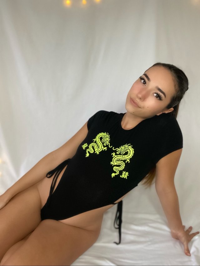 Slim Girls (28 pics)