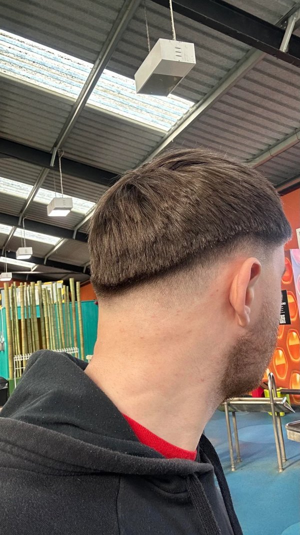Awful Haircuts (23 pics)