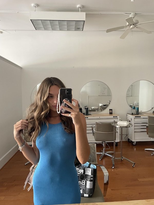 Braless Girls (26 pics)