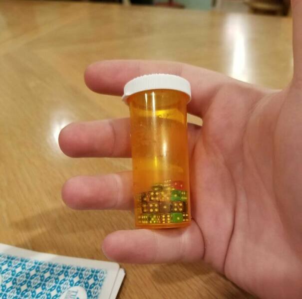 Old People With A Good Sense Of Humor (23 pics)