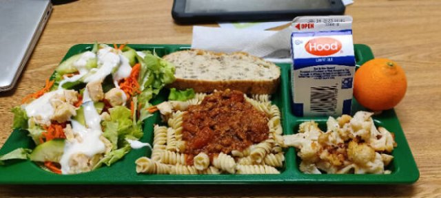Interesting Things From American Schools (25 pics)