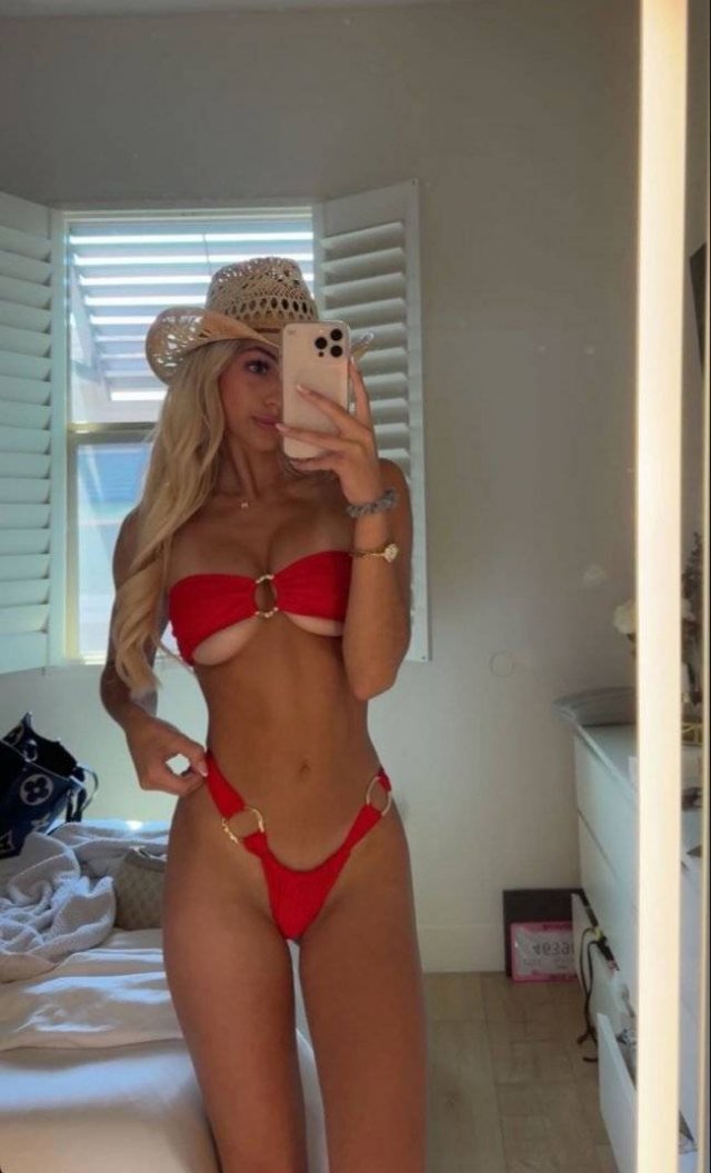 Slim Girls (46 pics)