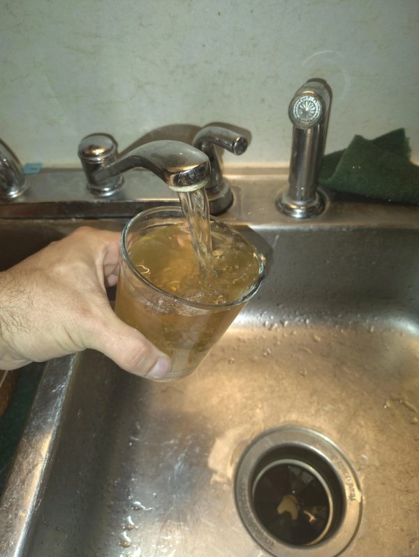 Bad Days Happen (22 pics)
